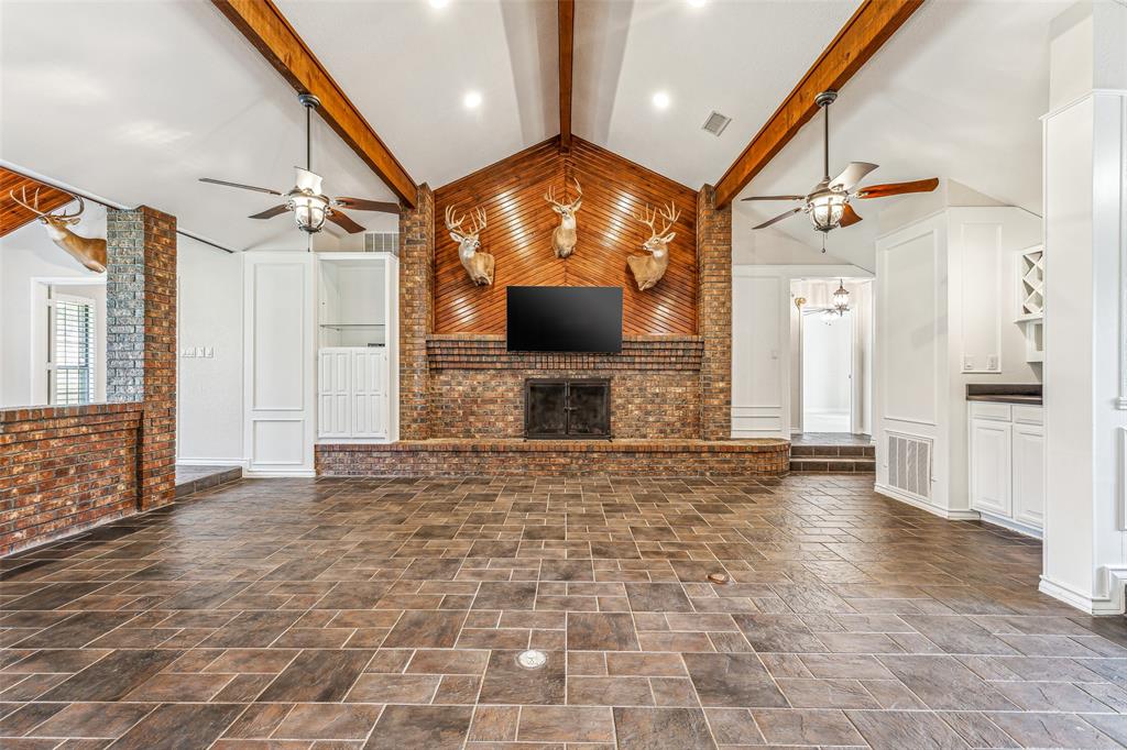 Willow Spgs Oaks - Residential