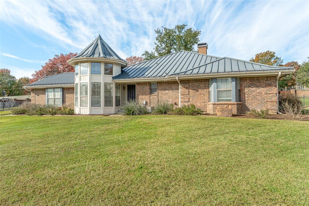 Willow Spgs Oaks - Residential