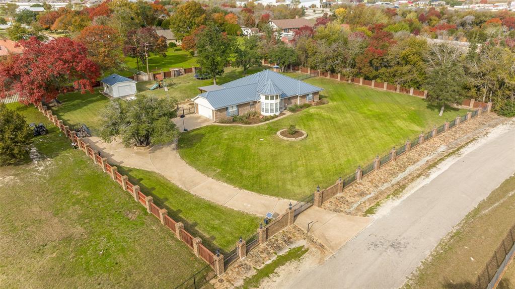 Willow Spgs Oaks - Residential