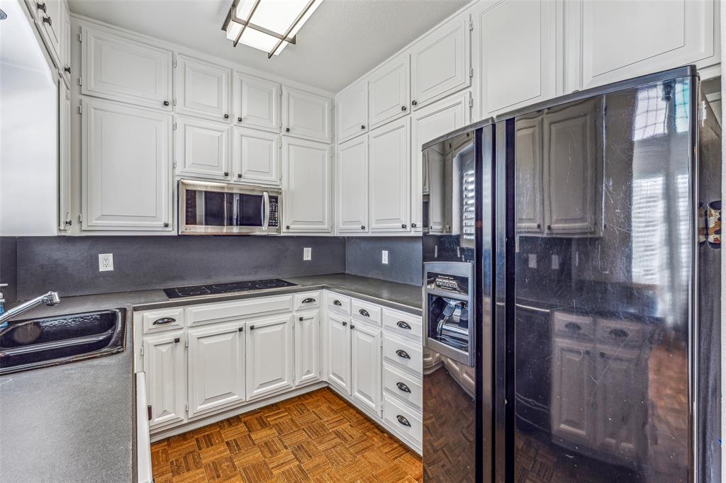 Willow Spgs Oaks - Residential