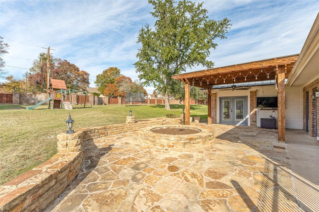Willow Spgs Oaks - Residential