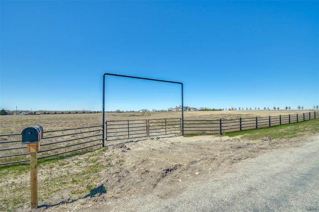 Vernon Estates - Land