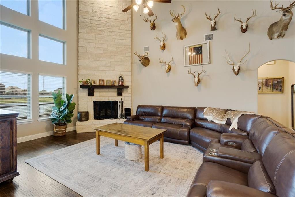 Hickory Hills - Residential