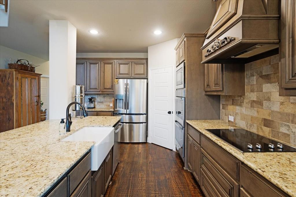 Hickory Hills - Residential