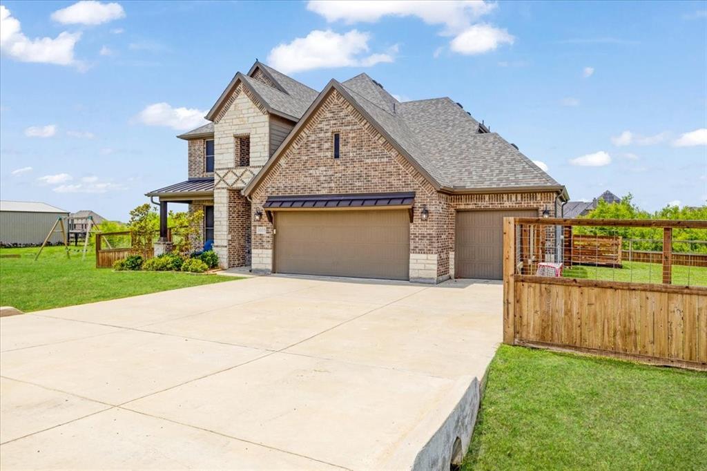 Hickory Hills - Residential