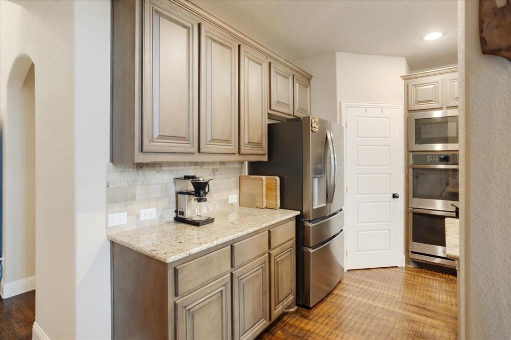 Hickory Hills - Residential