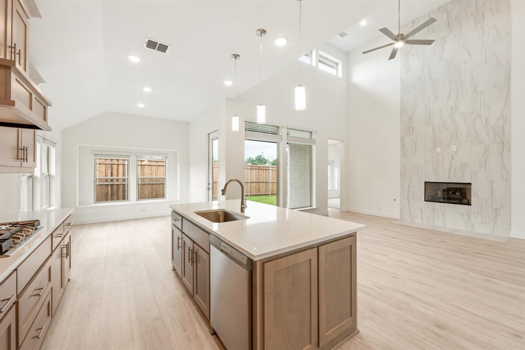 Grace Park - Residential