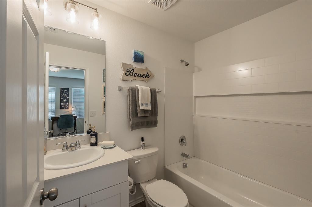 Elizabeth Creek - Residential