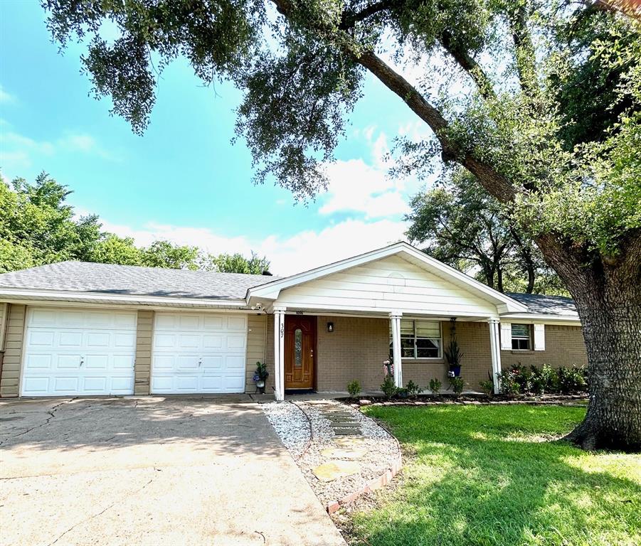 Discover this beautifully maintained, move-in ready residence, perfectly suited for families. This charming 3-bedroom, 2-bathroom home presents an exceptional opportunity, particularly for first-time homebuyers. The interior features laminate wood flooring, functional tile countertops, and an expansive kitchen that has been beautifully remodeled. Enjoy modern comforts with recently remodeled restrooms and peace of mind from a new roof installed in May 2025. Additional conveniences include a two-car attached garage and a spacious utility room. Don't miss out on this one; properties of this caliber are highly sought after.
 Buyers and buyer agent responsible for all due diligence duties including verifying all information, schools, footage, appraisal, utilities, services, as well as safety of all parties while on property.