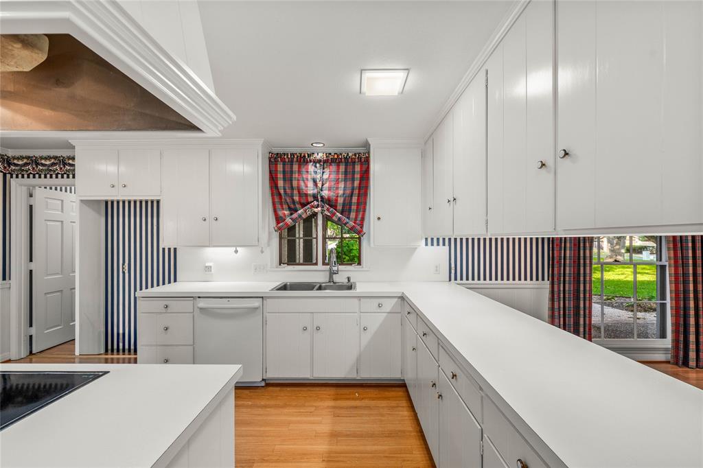 Inverness Place - Residential