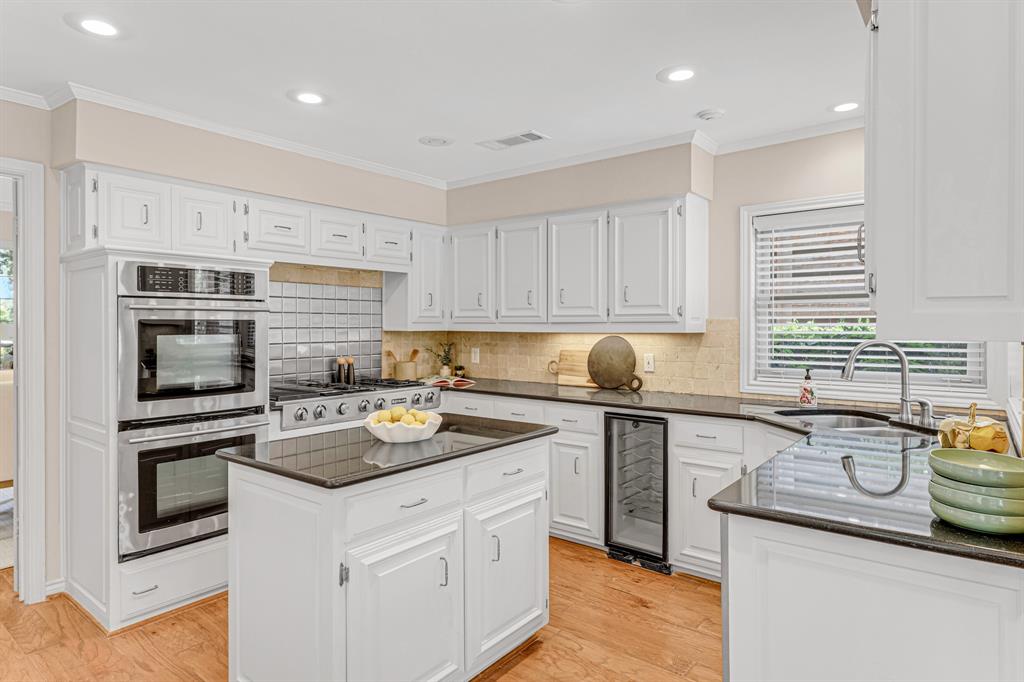 Alexanders Village Instl 02 - Residential