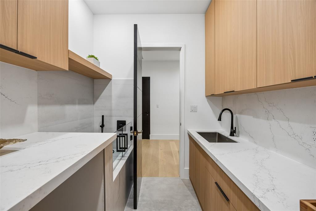 Sweet C A - Residential