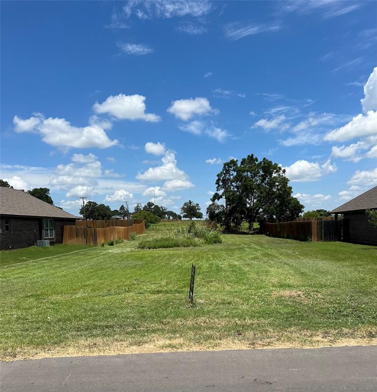 North Oak Estates - Land