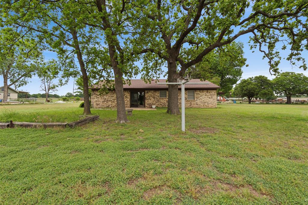 S J Robinson 423 - Residential