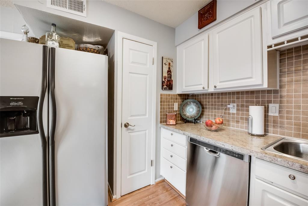 Club - Residential Lease