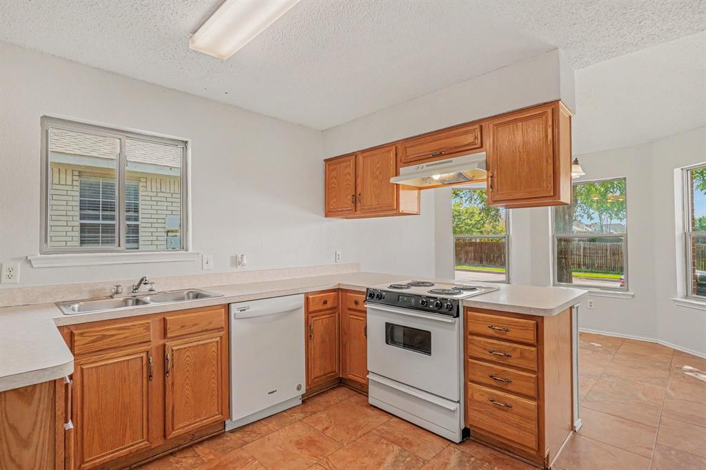 Lakes Of River Trails South - Residential