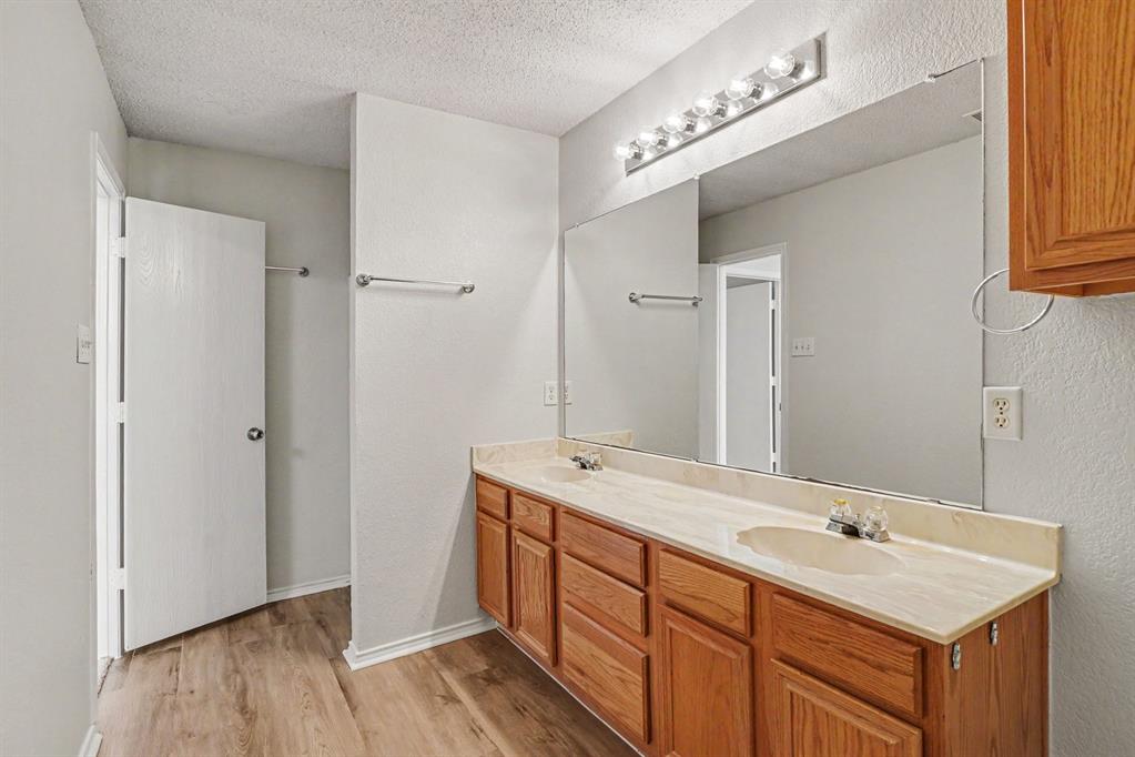 Lakes Of River Trails South - Residential