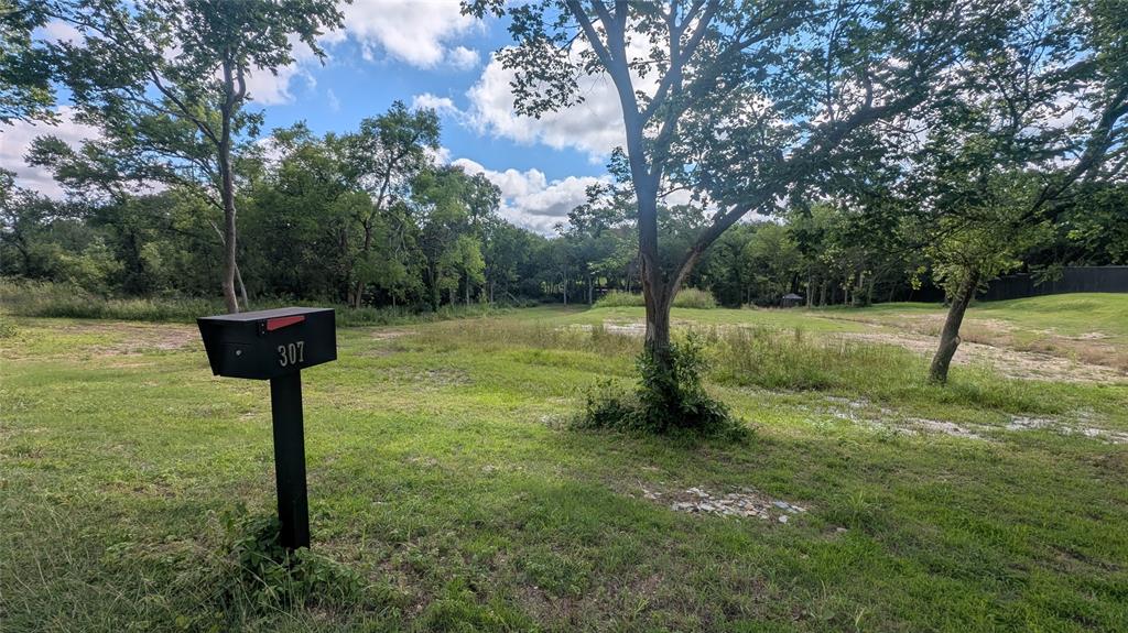Ridgeview Court Estates - Land