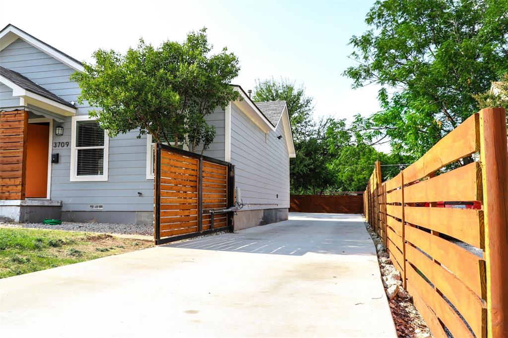 Westridge Park Sec 4 - Residential Income