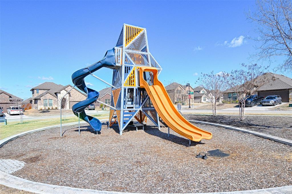 Bluewood Ph 4 - Residential Lease