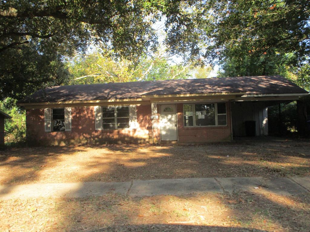3 bedrooms and 1 bath home with large living area with a dining area. Good size kitchen. Large fenced in back yard. 1 car attached carport. See agent remarks on submitting an offer and on showing property. All info is estimated and needs to be verified by buyer and buyers agent before submitting any offer.