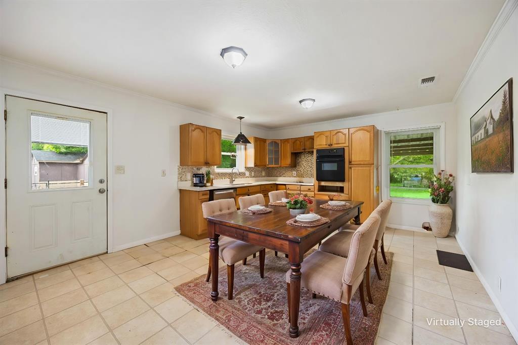 A0292 SUMMERLIN A S ACRES 1.251 - Residential