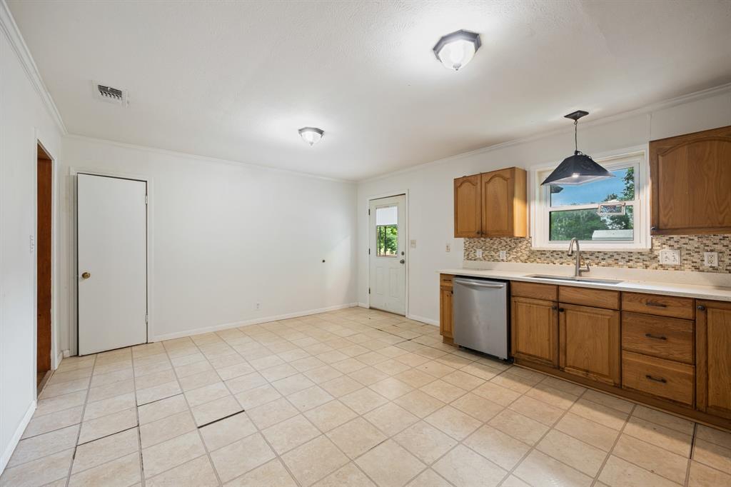 A0292 SUMMERLIN A S ACRES 1.251 - Residential