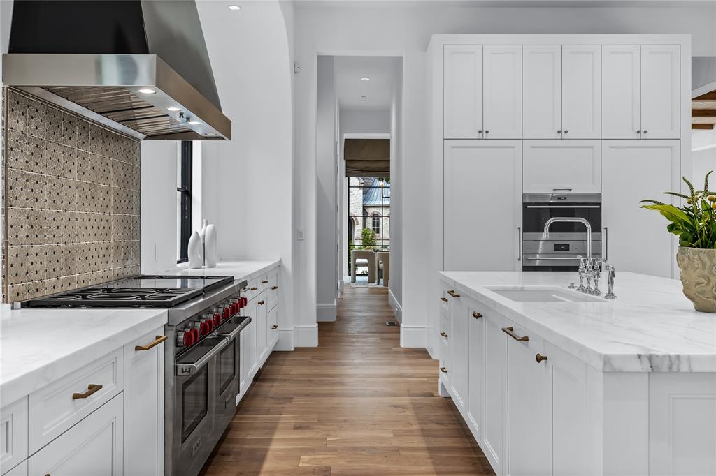 Highland Park West 02 Instl - Residential