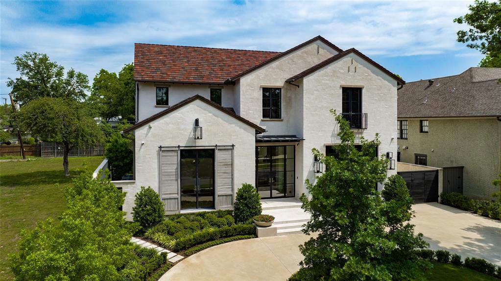 Highland Park West 02 Instl - Residential