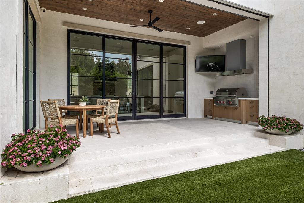 Highland Park West 02 Instl - Residential