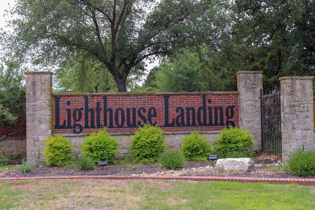 Lighthouse Landing - Land