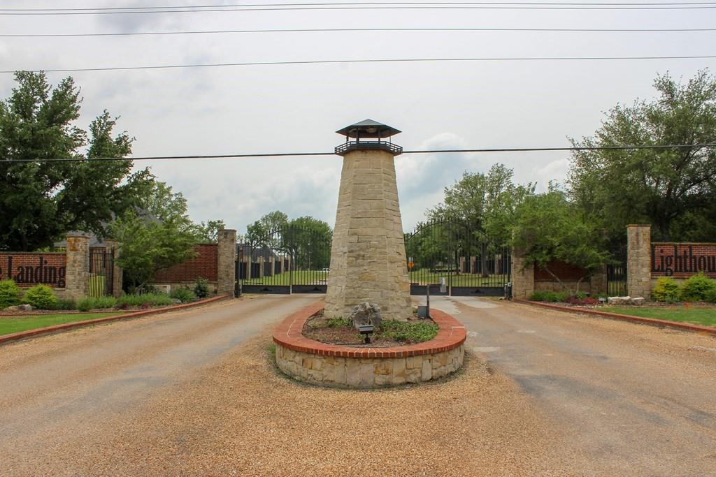 Lighthouse Landing - Land