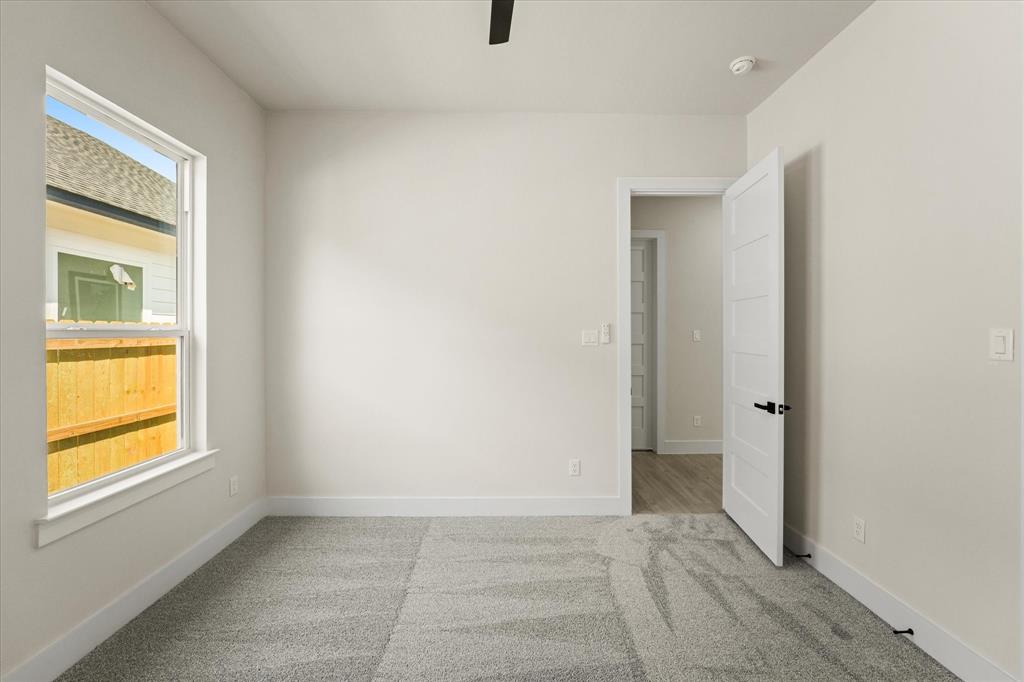 Joe A 02 Irvin - Residential