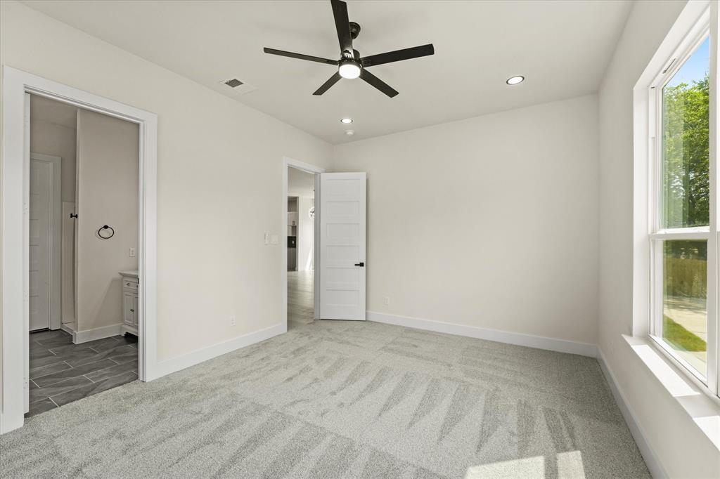 Joe A 02 Irvin - Residential
