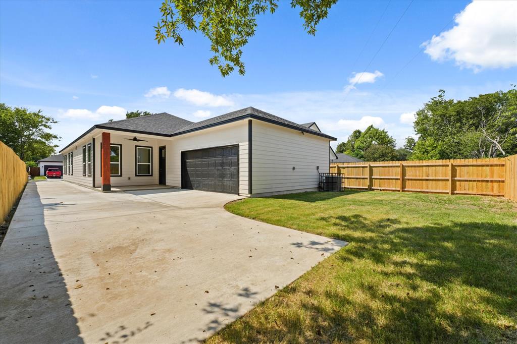 Joe A 02 Irvin - Residential