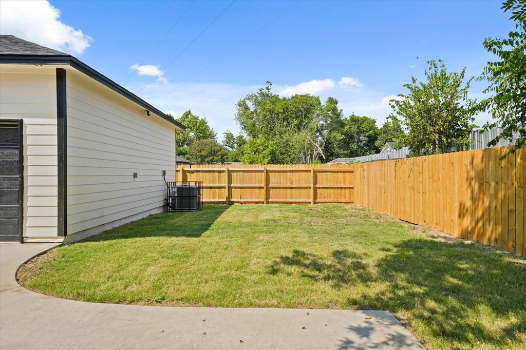 Joe A 02 Irvin - Residential