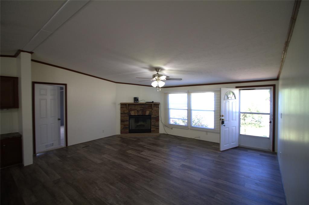 Gray Duck North 01 - Residential