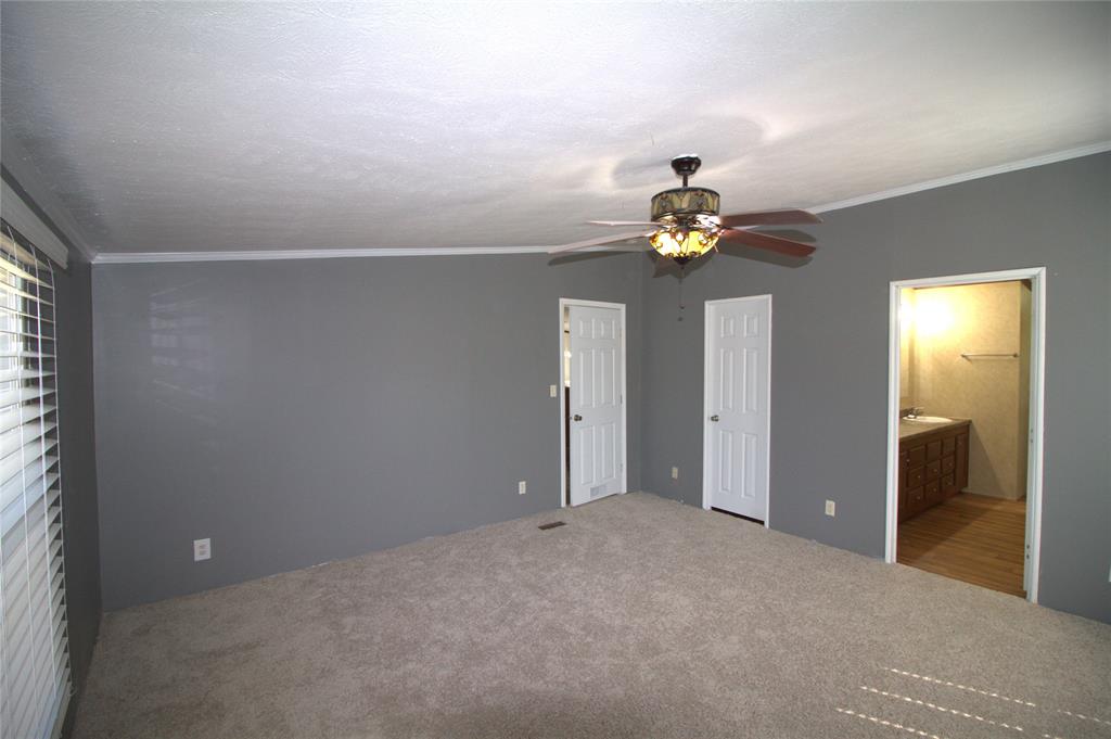 Gray Duck North 01 - Residential