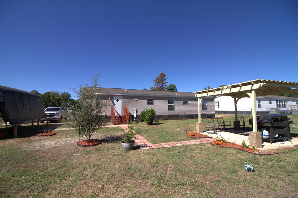 Gray Duck North 01 - Residential