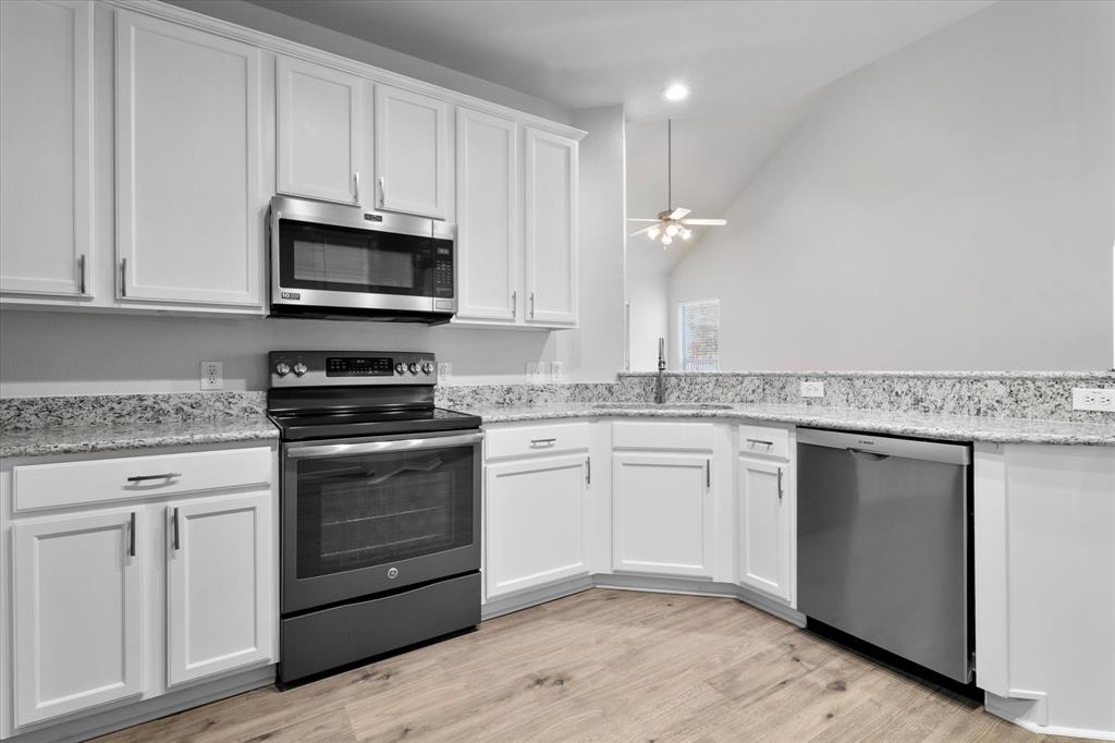 Creek Village At Providence - Residential