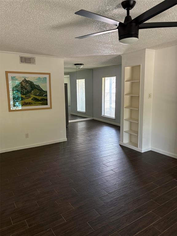 Oakhollow Condo - Residential