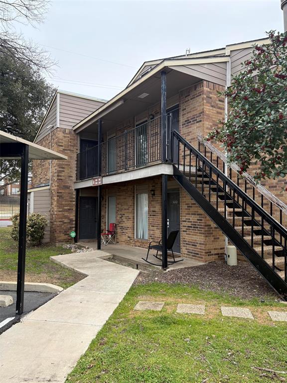 Oakhollow Condo - Residential