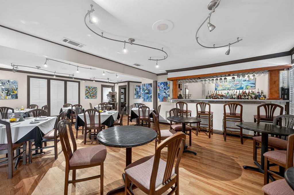 Brand & Bowens - Commercial Sale