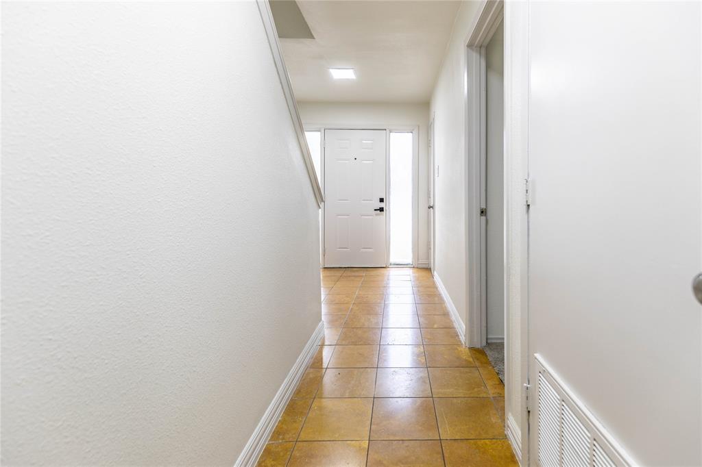 Holly Hill Twnhms Add #2 Bldg - Residential