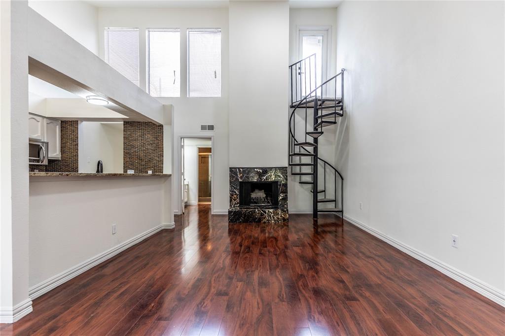 Holly Hill Twnhms Add #2 Bldg - Residential