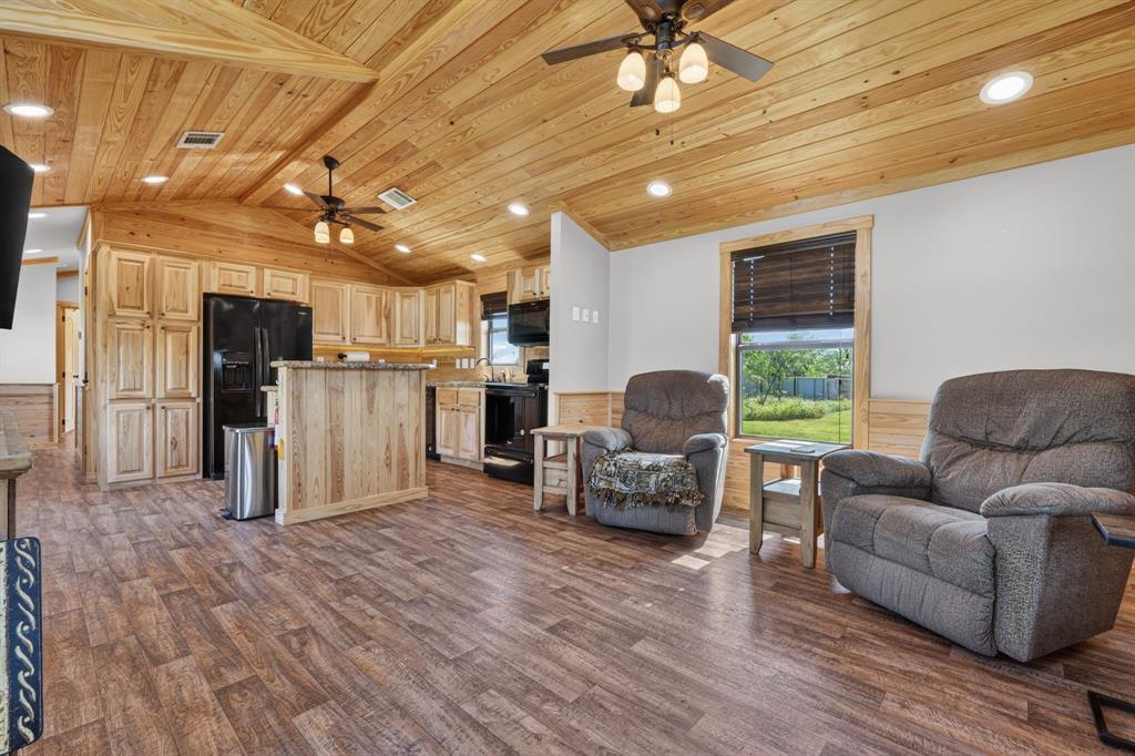 CHURCHILL WW - Residential