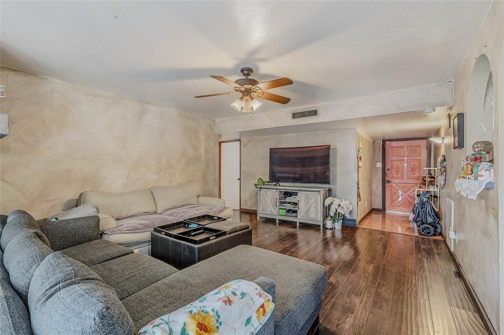 Kenwood Heights 01 - Residential