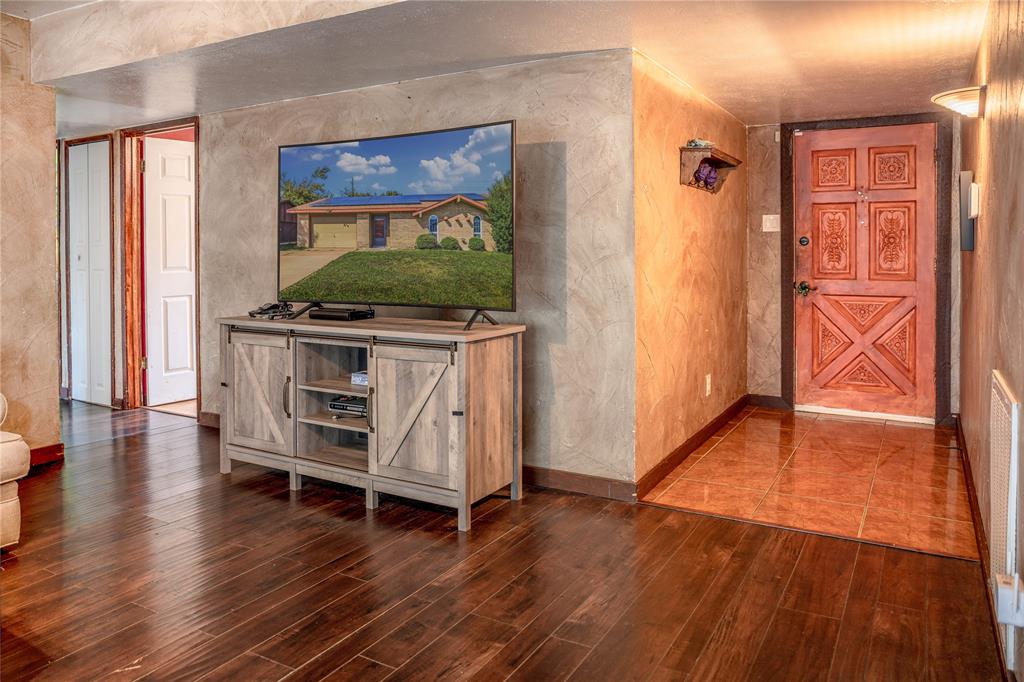 Kenwood Heights 01 - Residential