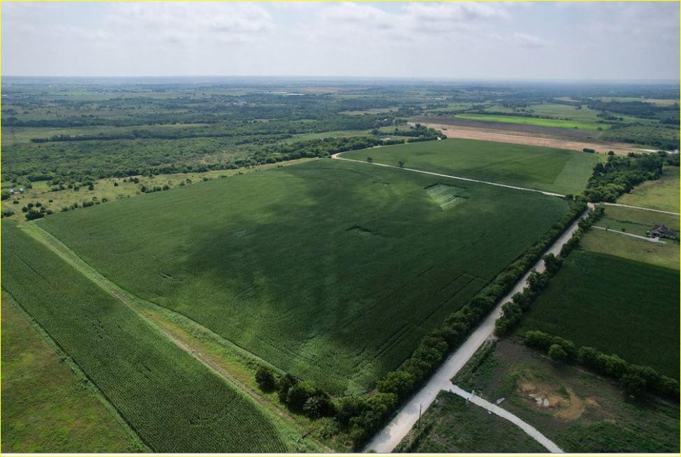 S. Odom and J. Smith - Farm