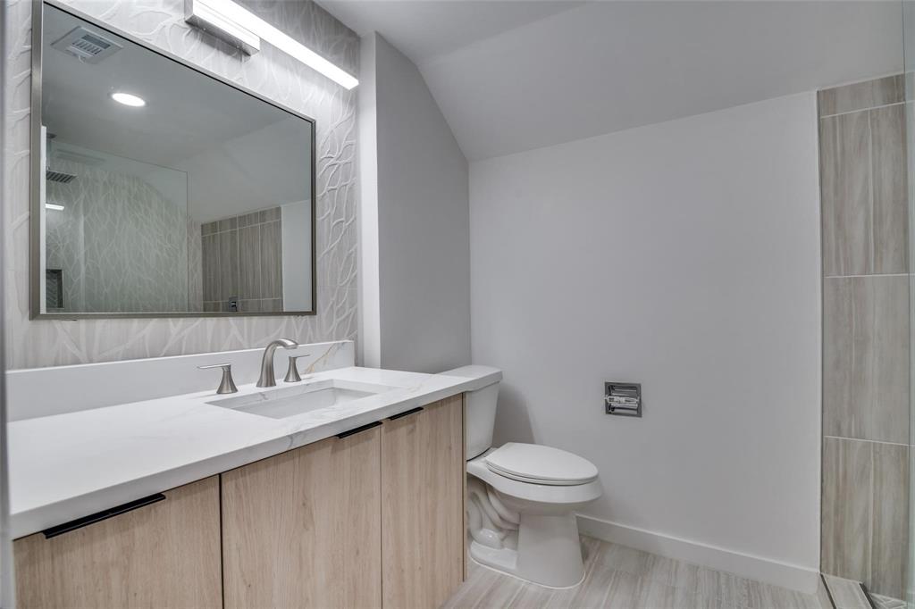 Dallas North Estates Eighth Instl - Residential